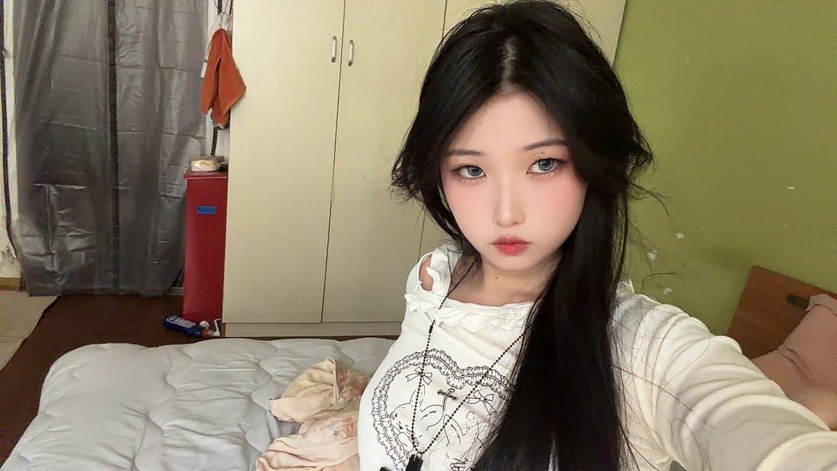 luisandrei04's tweet photo. 别看我萌我下面比你大哦
#药娘 https://t.co/95IqxOWmUL