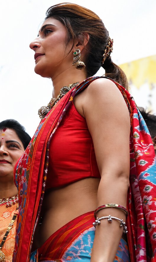 sreeleelaaddict's tweet photo. #sreeleela Iconic Red Saree 
4K HD Pics Part 5

..... SREELEELA DEVOTEE..... https://t.co/JcSOGYek88