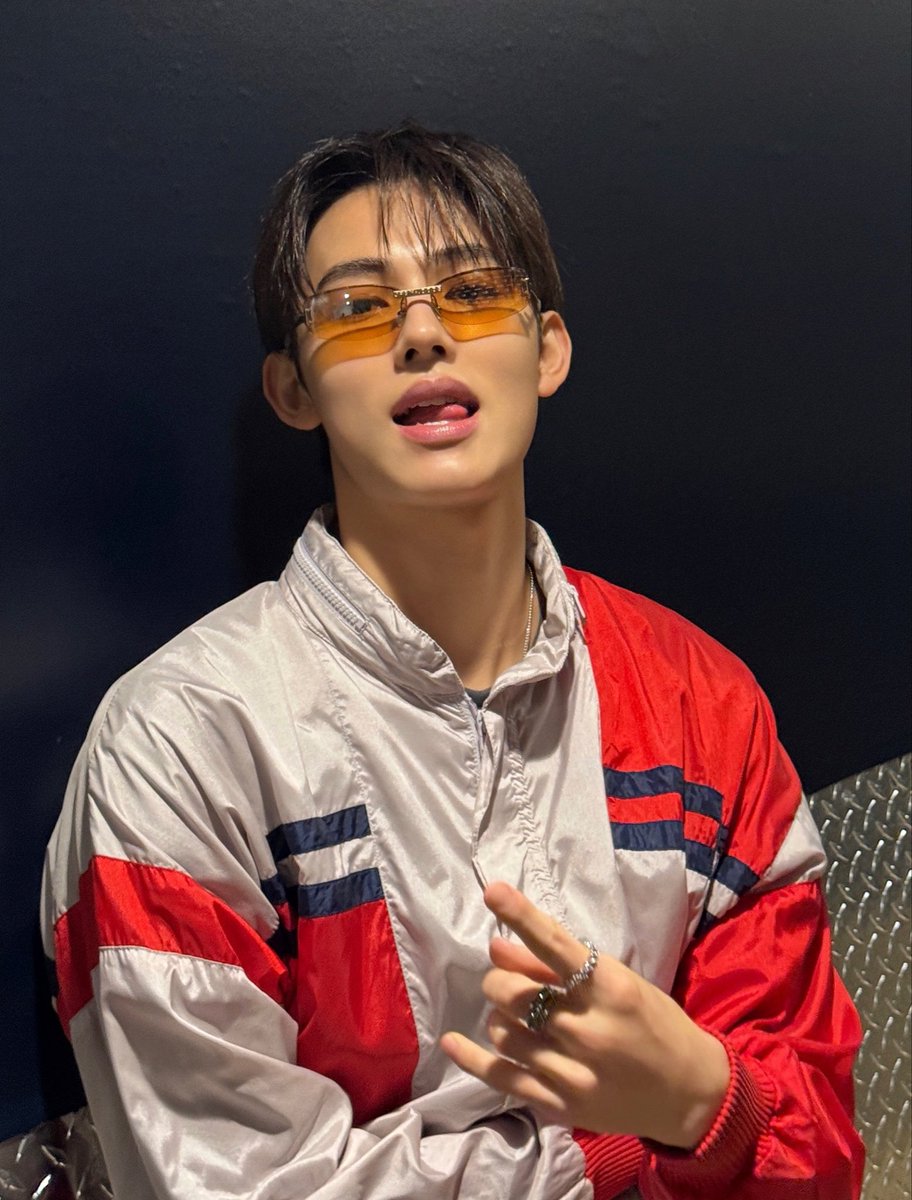 eomieee_'s tweet photo. i mean? sinong hindi?🙇🏻‍♀️ https://t.co/62H20L9L7k