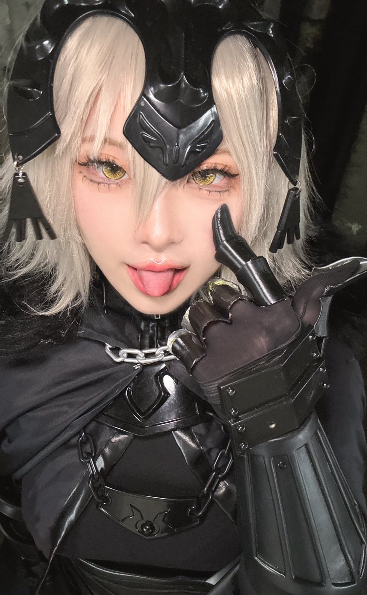 Liju__picos's tweet photo. べ〜っ👅 https://t.co/qhZYsXxKyS