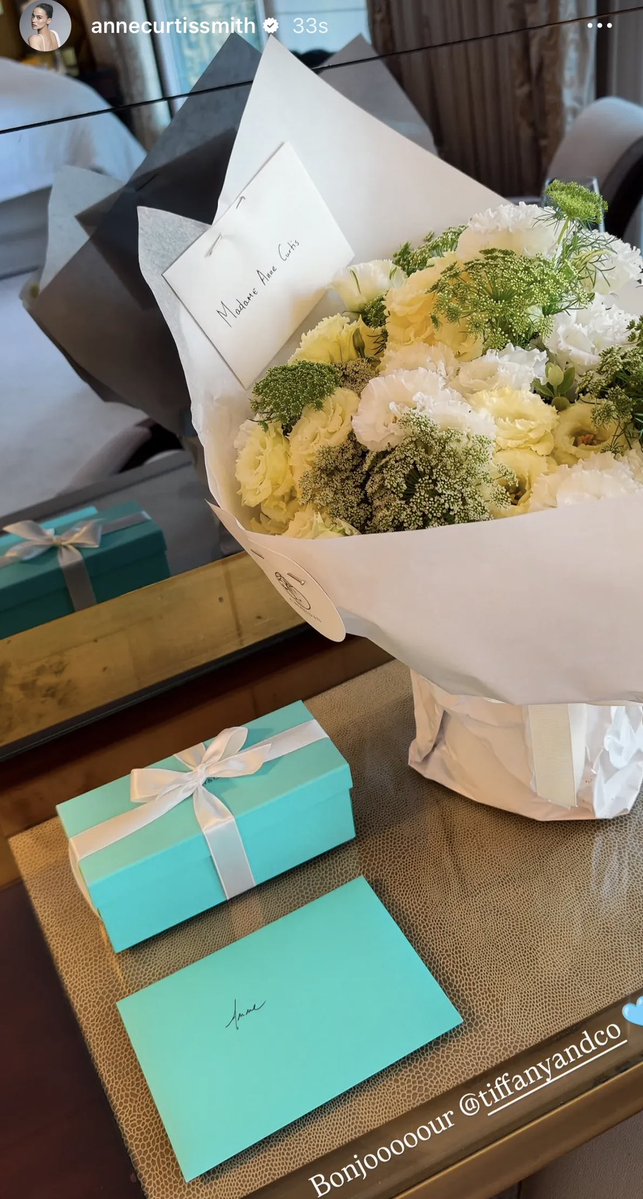 SuperACStan's tweet photo. Bonjour Paris 🇫🇷

The multimedia superstar #AnneCurtis arrived in Paris for @TiffanyAndCo 💎

#AnneCurtisXTiffanyandCo
 #TiffanyandCo #PFW
#ParisFashionWeek https://t.co/0keEnz3Mmv