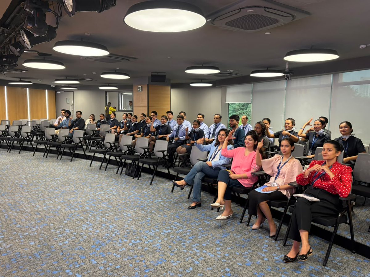 islrtc's tweet photo. 25.09.26 |  #IWD “Nothing About Us Without Us”
ISLRTC conducted a Basic ISL Awareness Programme at IndiGo, around 100 participants in physical &amp; online modes. The session focused on airport-related ISL to support accessible communication with Deaf passengers.
 #IndiaSpeaksISL https://t.co/o2kWDKZryx
