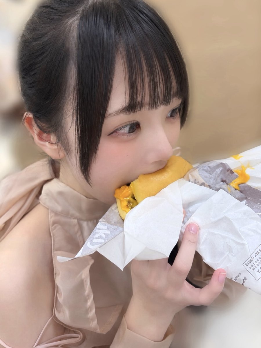 mochu_umeko's tweet photo. 🌝🥢︎⸝‍⋆ https://t.co/00GJ4AsILS