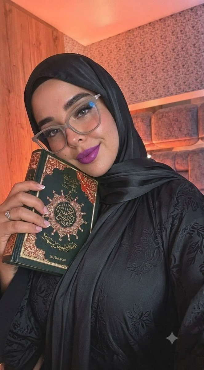 bandinyani46904's tweet photo. حجابي شرفي وعفتي ❤ https://t.co/YLxiWpdVb9