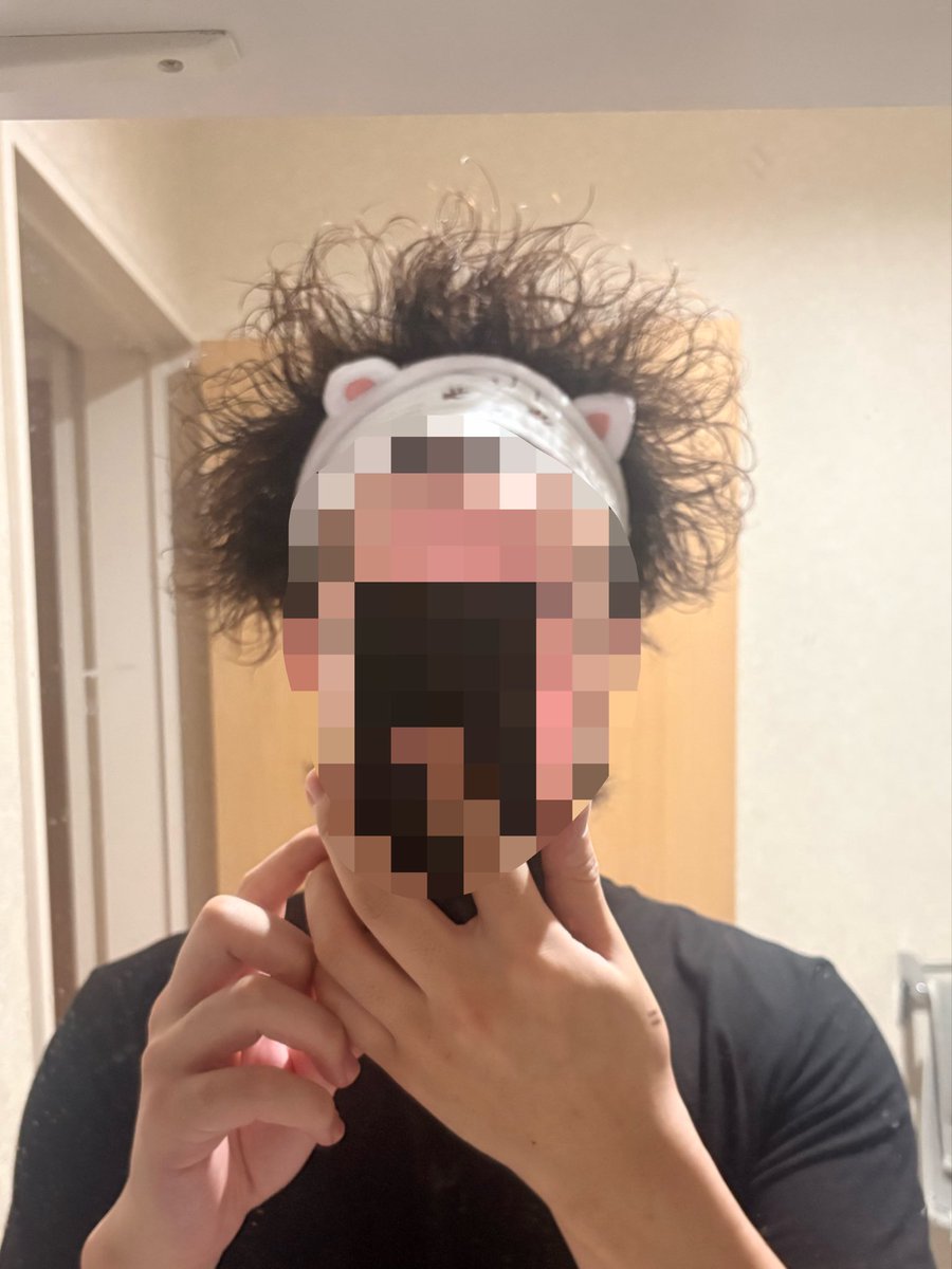 MISAMO_Fanatic's tweet photo. 本舗初公開。
ガチで毎日この状態でゲームしてます。 https://t.co/zdipQGYKdj