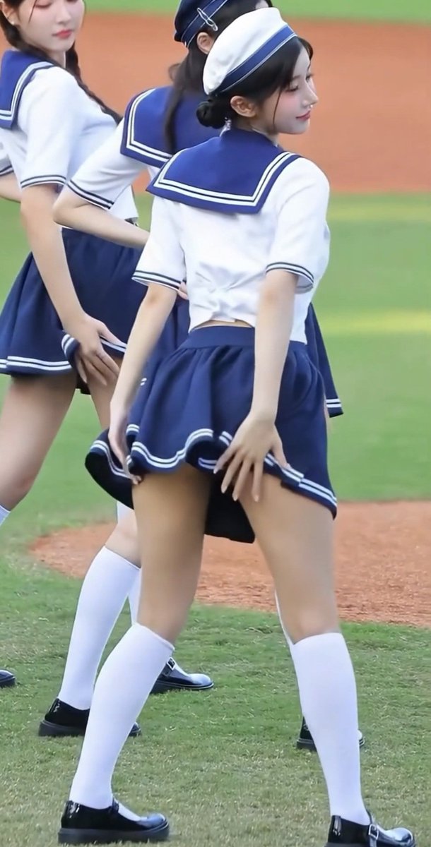 dddrjme's tweet photo. 이주은 치어리더 https://t.co/uXonLYTrpP