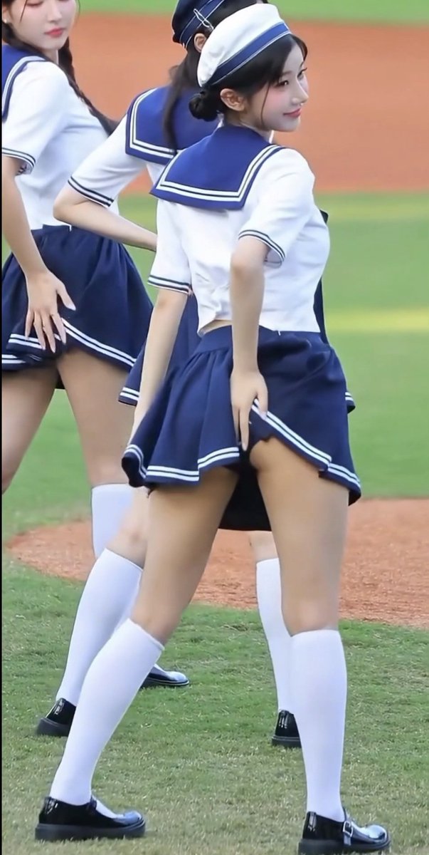 dddrjme's tweet photo. 이주은 치어리더 https://t.co/uXonLYTrpP
