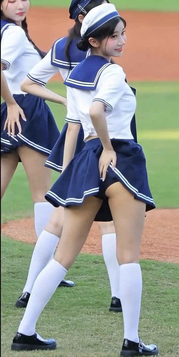 dddrjme's tweet photo. 이주은 치어리더 https://t.co/uXonLYTrpP