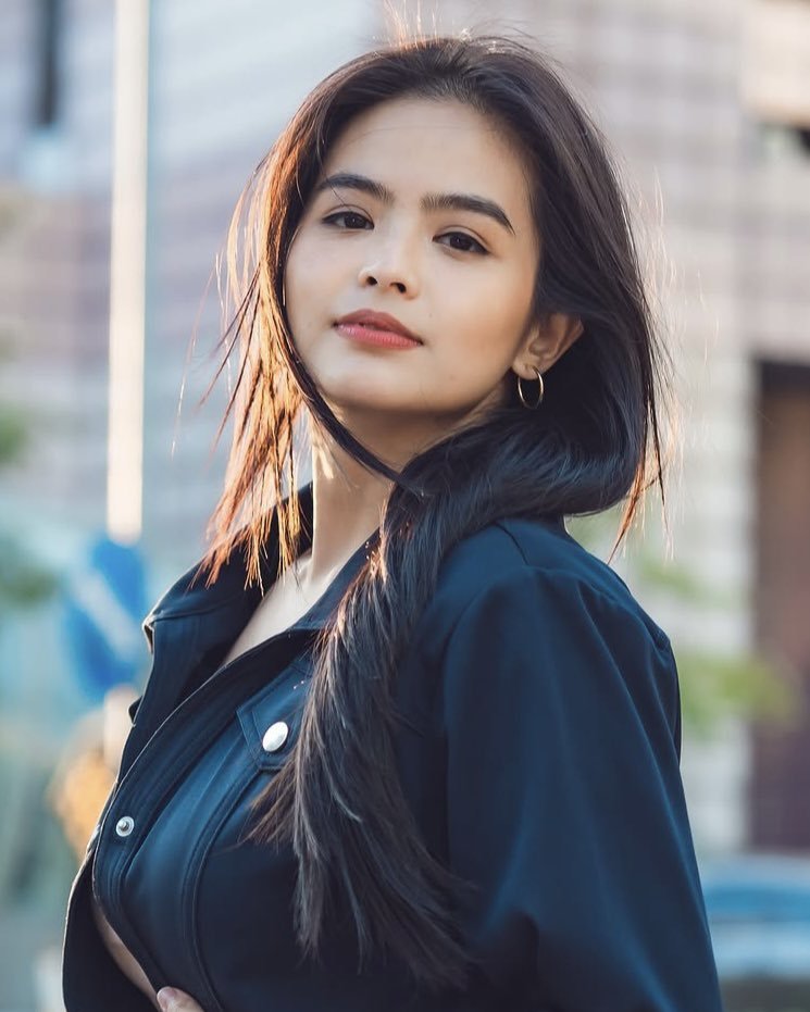 ohohmarie_'s tweet photo. gantong look ang amats sa dalawa. tapos original story.. 

action - romance - comedy https://t.co/0IU6eIMQIz