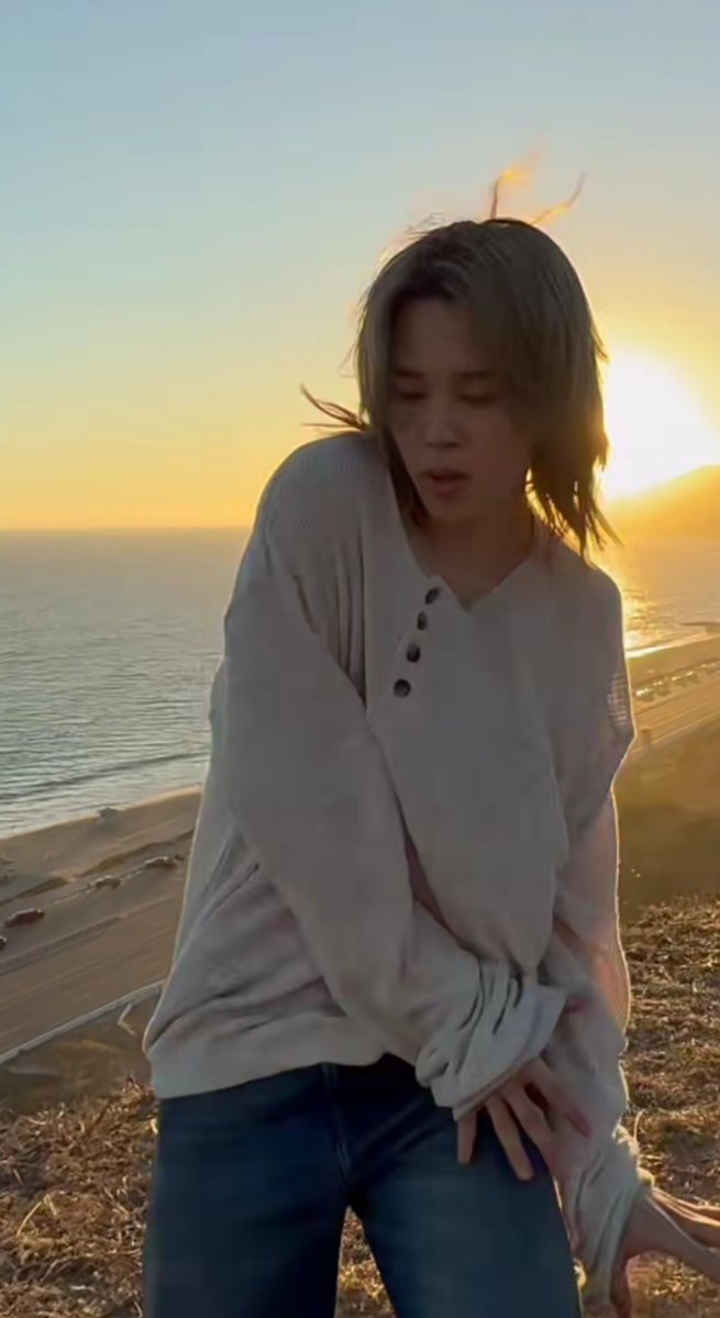 AnggrekKhaty's tweet photo. #thiIsJimin https://t.co/Vv8DuUu6eV