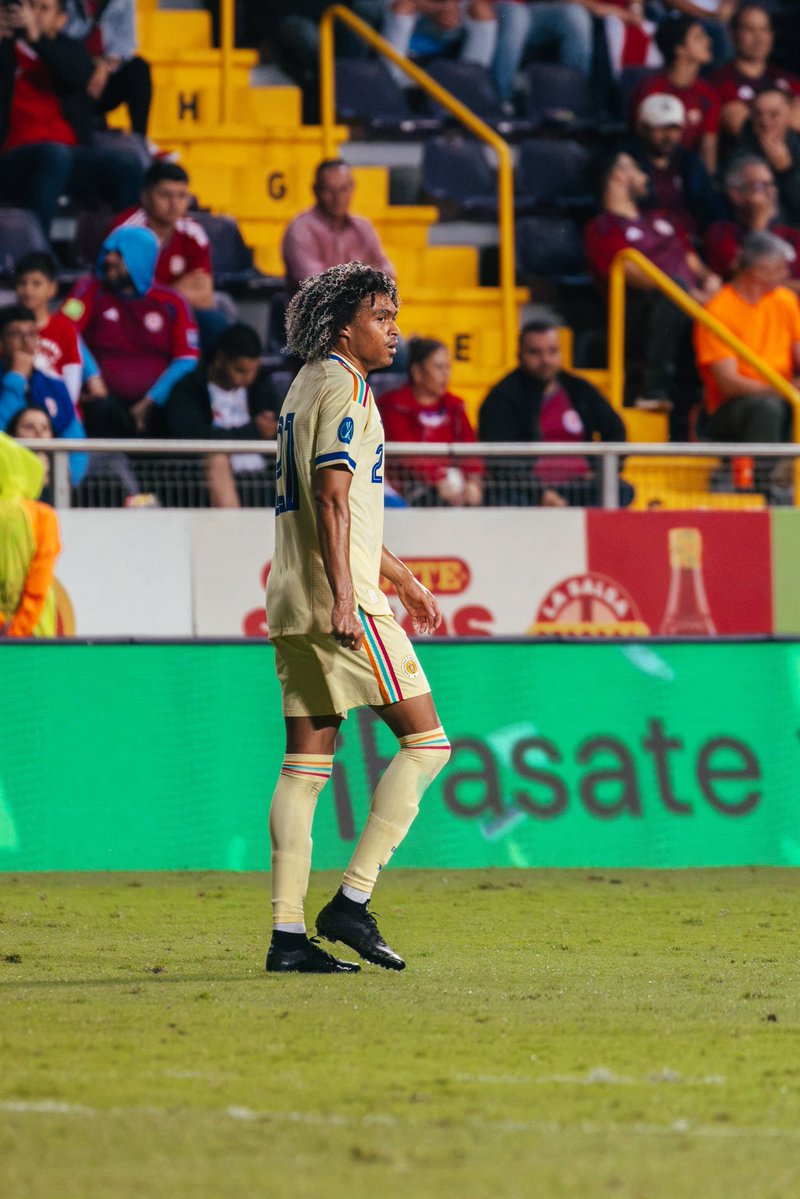 SheffieldUnited's tweet photo. Tahith Chong for Curaçao. 🇨🇼 https://t.co/I4JbLm2SBi