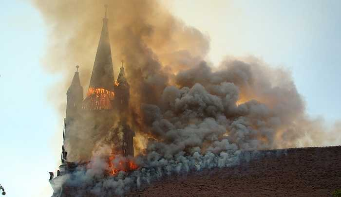 jihadwatchRS's tweet photo. Germany: Catholic theologian says Islam is a form of ‘Byzantine Christianity,’ dismisses concerns about Islamization

One of the many problems with this is that it won’t be reciprocated. Wintzek wants Christians in Europe to welcome mass Muslim migration and not be concerned about it. However, many of those Muslims in Europe believe they are “the best of people raised up for mankind, enjoining what is right and forbidding what is wrong” (Qur’an 3:110), while non-Muslims are “the most vile of created beings” (Qur’an 98:6).

Read more at the link in the next post.