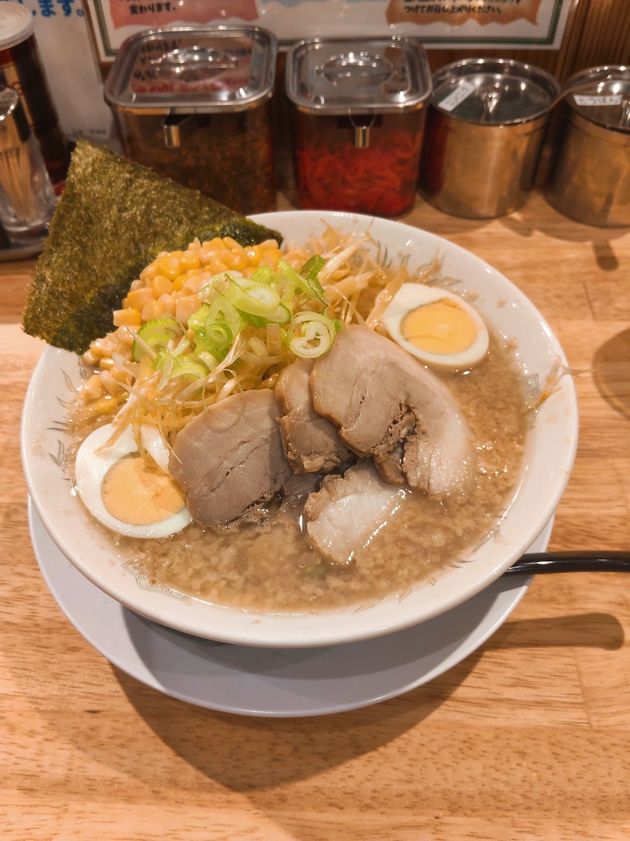 maromaro_0201's tweet photo. 🍜🍜🍜🥞 https://t.co/8ULbJmAqOI
