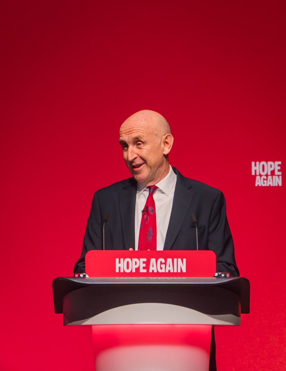 UKLabour's tweet photo. Good work, fresh hope, a new age of industry and the solidarity that has always carried this country forward. https://t.co/bdNztXgkzp