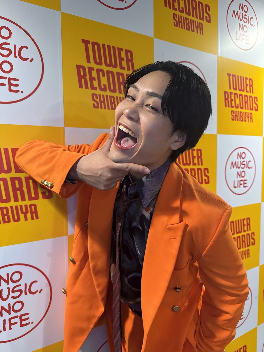 TAGO_CCC_M's tweet photo. #毎週渋谷計画　

本格的にスタートしましたー！！！
遊びにきてくれたみんなありがとーー！！

12/15 に開催されるワンマンライブ『Eden』に向けての新たなチャレンジ！

どう楽しんでもらうか、どうやって広めていくか、みんなで向き合いながら
必ずワンマンに繋げます！

毎週月曜は渋谷でCCCー！！ https://t.co/og1DNV4Yrw