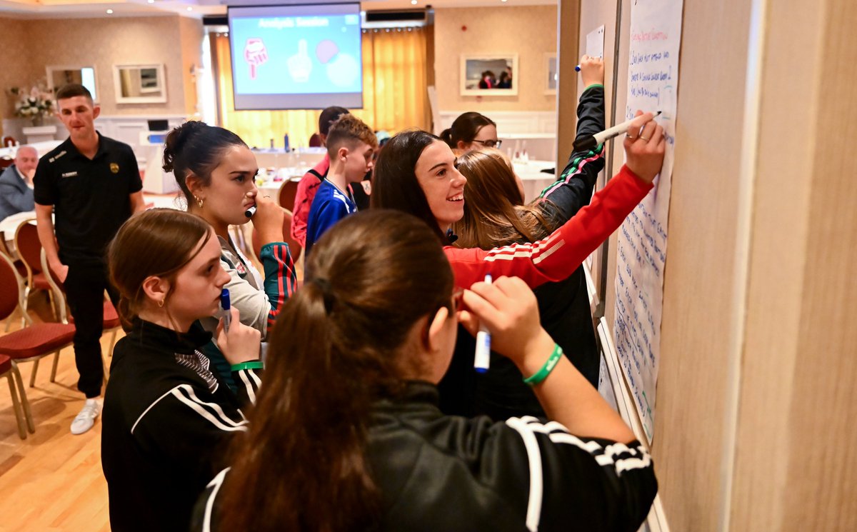 OfficialCamogie's tweet photo. 🙌🏻 A great day at the GAA Regional Youth Forum in Carrick-on-Shannon!

Brilliant to see so many young Camogie players and members sharing their ideas, experiences and hopes for the future of our games.

Thanks to everyone who took part and made their voice heard!

#GetBehindCamogie
