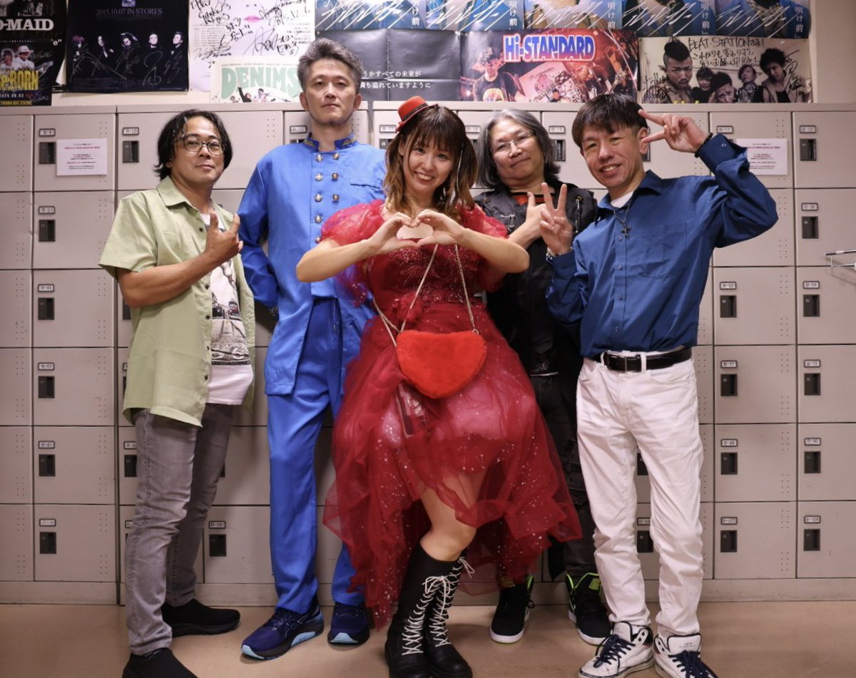 zunta_man's tweet photo. 鋼鉄のロック魂2026
無事に演奏してきました、ありがとうございました
中野むいさんとの初コラボいかがだったでしょうか
僕達の挑戦はまだまだ続きます
応援して下さい https://t.co/KneEiW4b2F