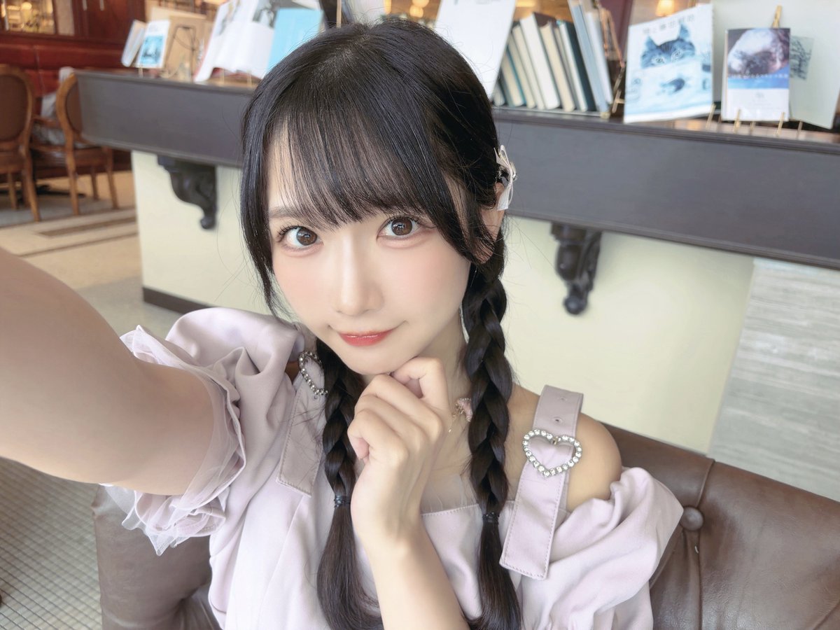 stu48_sayan's tweet photo. #やん望はPECHEイベ1位✨
#PECHE 𓏴 SHOWROOMイベント4日目🎀

このあと22時〜カラオケ🎤🎶

1.2倍ポイントデーは今日だけ🪧

是非見にきてくれると嬉しい☺️

https://t.co/Inf5R3VrrG

明日(9/29)の予定は

・☀️7:00~1時間  やん占い🔮《スーパー2》
（ドル明け公演）
・🌃22:00~2時間　お楽しみ💭 https://t.co/e0OpO3VlEh