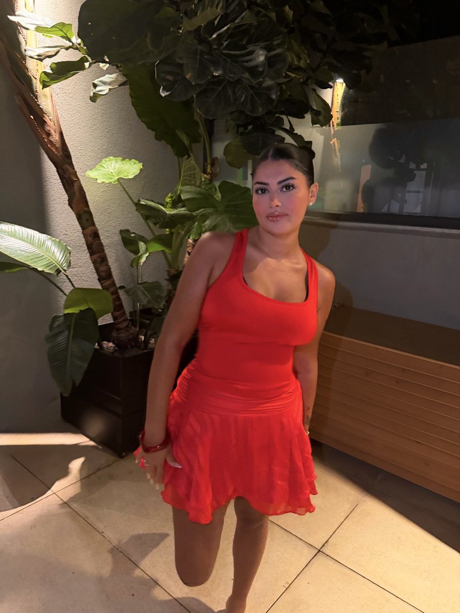 Caittyyp's tweet photo. 💃🏻🐅🇬🇷 https://t.co/M9bWE6tfXk