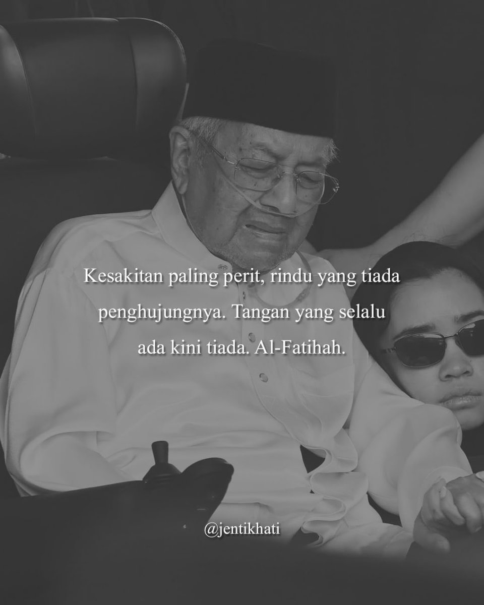 jentikhati's tweet photo. Hari ini, Tun Mahathir menangis lagi. Dan untuk pertama kalinya, tangan yang selama ini sentiasa ada untuk menyambut kesedihannya sudah tiada.

“The power of the hand” itu mungkin sudah tiada di sisi Tun Mahathir. Tetapi kasih di sebalik sentuhan itu akan kekal sepanjang hayat. https://t.co/8nH31AaFgc