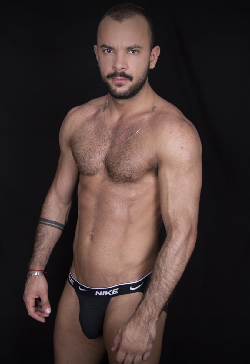 PrivateFramePh's tweet photo. ¿Quieres una sesión de fotos profesional? Escríbeme por privado

@Sirpeter ya pasó por mi objetivo https://t.co/ir4oV9EvKa
