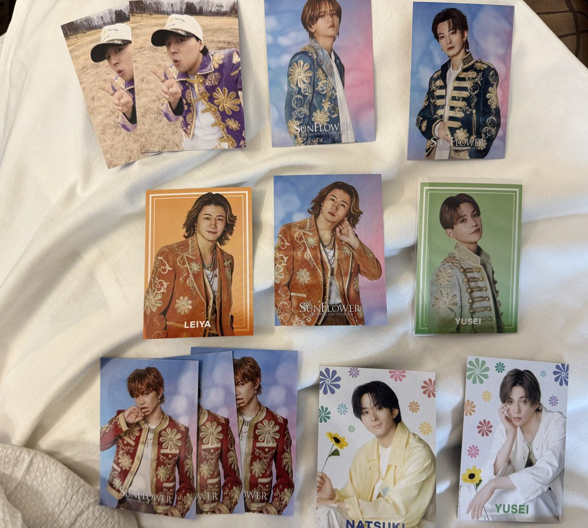 pi_suke28's tweet photo. FANTASTICS LIVE TOUR 2026 SUNFLOWERファンタ カプセル ガチャ BTTM 交換

譲→1枚目2枚目 世界 佐藤大樹 澤本夏輝 瀬口黎弥 木村慧人 八木勇征 中島颯太

求→堀夏喜関連
ステッカー
ハイロー
シクレSFⅡ

SF福井>EXPO、郵送
写真付きでお声がけください🙇‍♀️ https://t.co/svUtQRQshV