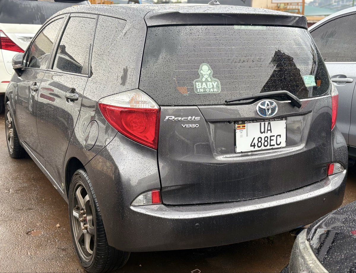 arnoldyosam's tweet photo. 🚗 TOYOTA RACTIS | 2011 | 1.5CC

Your next daily ride could be right here! 🔥 Practical, stylish and easy to drive — available at just 33M UGX.

💰 33M
📞 0705176582
📲 WhatsApp: https://t.co/iLRRG7AIMA

🔑 Buy &amp; Drive
#ToyotaRactis #CarsForSaleUganda #UgandaCars https://t.co/I7MMAbKBLj