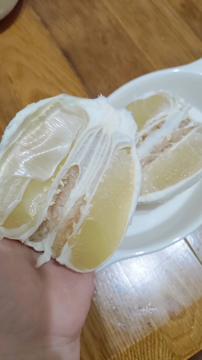 waratte288288's tweet photo. 中身はめっちゃ美味しかった https://t.co/LBEafE6kbl