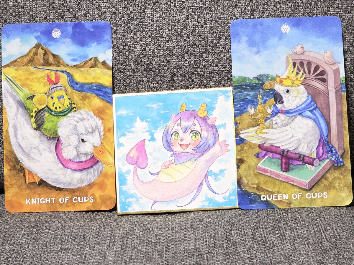 masuderaAyako's tweet photo. とっても可愛い子龍のイラストが届きました！😆💕✨

どんな幸運を運んできたのかな？→カップのナイト🤴✨

どんな素敵な変化が訪れますか？→カップのクイーン👸✨

良いカードばかり出ました(*^^*)🩷🌟
大切にします😌🌸💓 https://t.co/4eKu7v7yPu