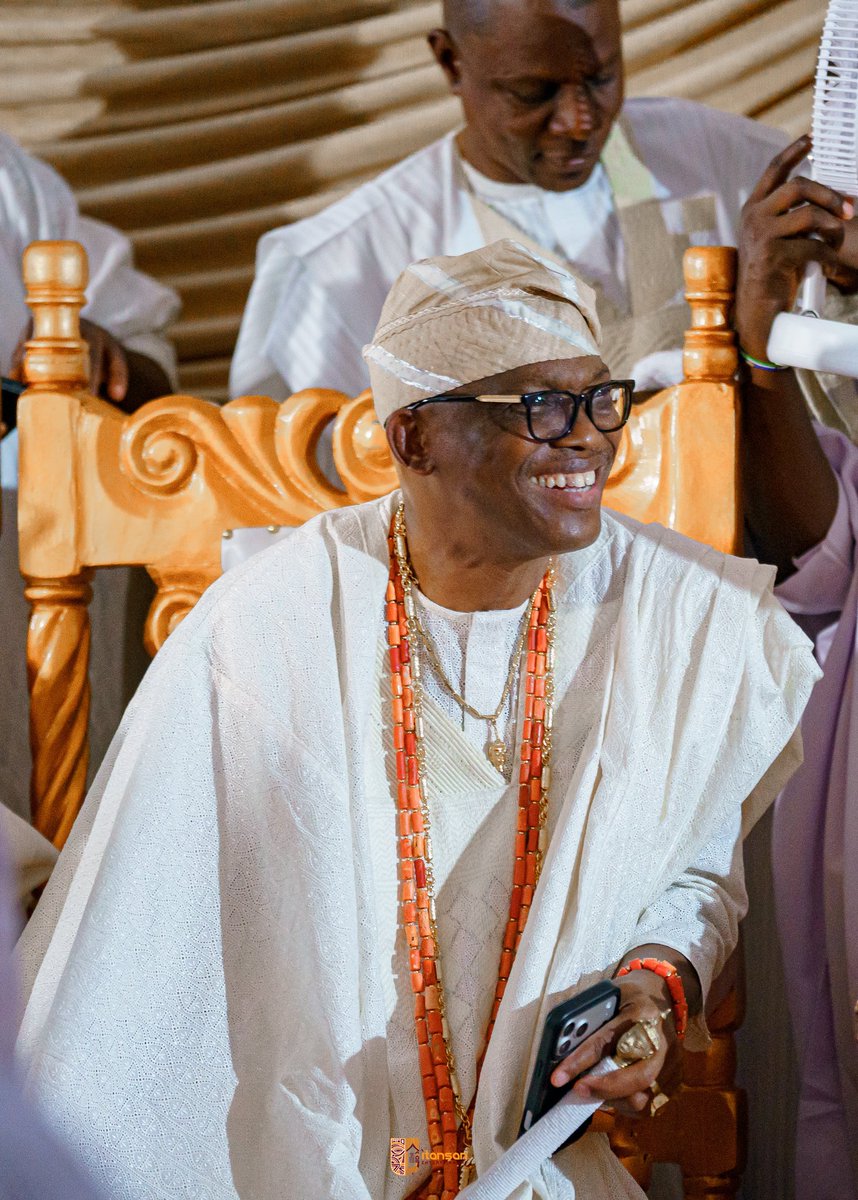 itansanartfest's tweet photo. The Oòni palace in Ilé ifẹ̀ was breathing celebration yesterday at the Olojo Festival reception party.

#olojofestival2026 #ExperienceOlojoFestival #ExperienceOlojo https://t.co/GTmX2m2Ylt