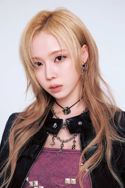 pannchoa's tweet photo. SM releases legal notice to go after international accounts on X, Youtube, Tiktok, etc. to crack down on the hate Winter has been receiving, seemingly due to her dating BTS Jungkook
https://t.co/yW6UkH5kj0 https://t.co/g3Nrvjiu1z
