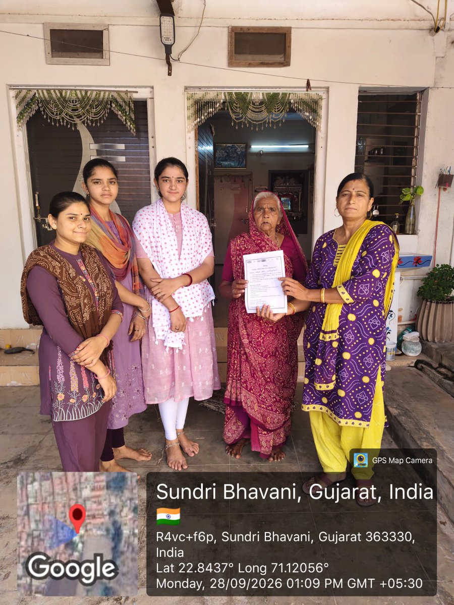 WcoMorbi's tweet photo. તા. 25-09-2026 થી તા. 03-10-2026 દરમિયાન યોજાનાર આંગણોત્સવ કાર્યક્રમ અંતર્ગત આજ રોજ મોરબી જિલ્લાના રાયધ્રા તથા સુંદરીભવાની ગામ ખાતે મહાનુભાવો/પ્રતિનિધિઓને પૂર્ણા તથા બાલિકા પંચાયતની દીકરીઓ દ્વારા નિમંત્રણ પત્રિકાઓ અર્પણ કરી કાર્યક્રમમાં ઉપસ્થિત રહેવા આમંત્રણ પાઠવવામાં આવ્યું https://t.co/M8DD2cZfoj
