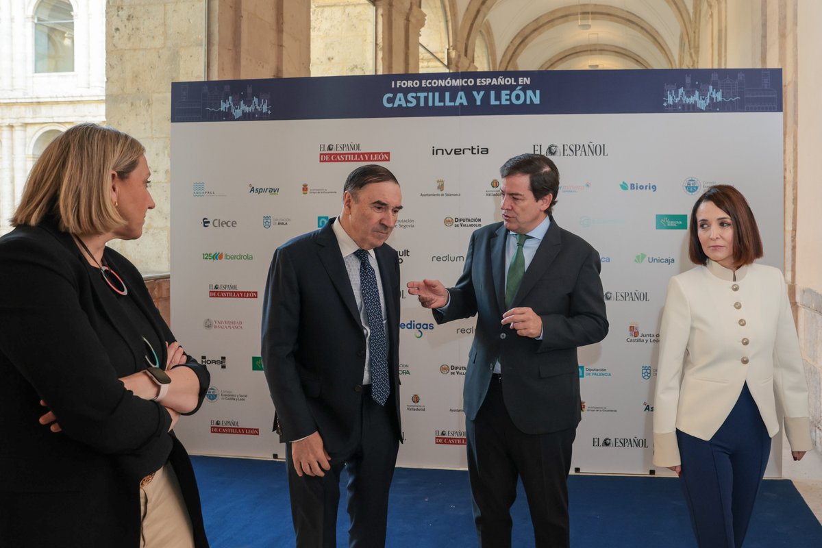 jcyl's tweet photo. .@alferma1 destaca en el I Foro Económico Español en #CyL, de @elespanolcom, la fortaleza de la Comunidad como motor de inversión y generación de oportunidades

🔹Cifras récord de empleo y exportaciones
🔹15 meses de crecimiento de producción industrial

https://t.co/nMP1D4rquJ https://t.co/TorHE175hK