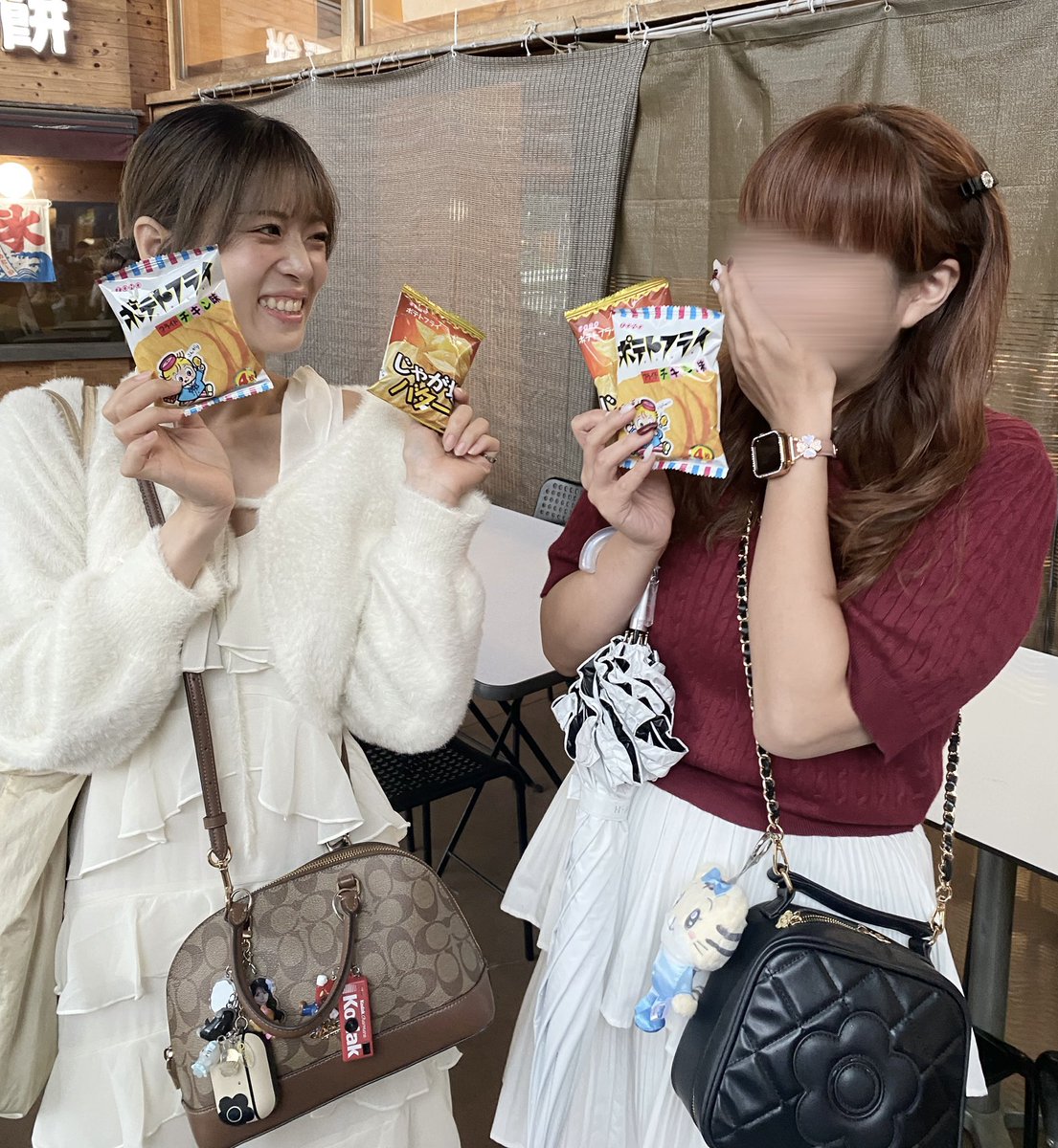 DAISKIPP_R's tweet photo. ビンゴ1位⊂( ᷈ᴖ ̫ᴖ ᷉)⊃🏆⭐️❕スーパーラッキーガール🎵大好きなお菓子を大好きなりほちゃんから貰える幸せなイベント＞ ̫＜大切にギュってしてくれるりほちゃんも愛しい〜߹ - ߹ https://t.co/FVkELxBKg5
