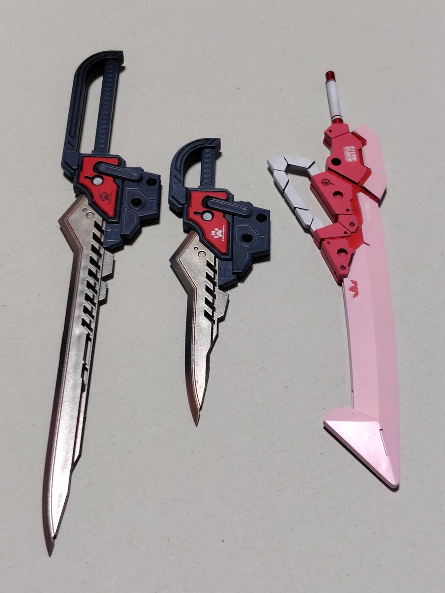 dKHQnR5NnPRZzBE's tweet photo. #30ML
#コトブキヤ
完成。こういう小手先なノリで武器塗装するのがちょっと楽しかったりする。 https://t.co/Qo0mtP6F5v