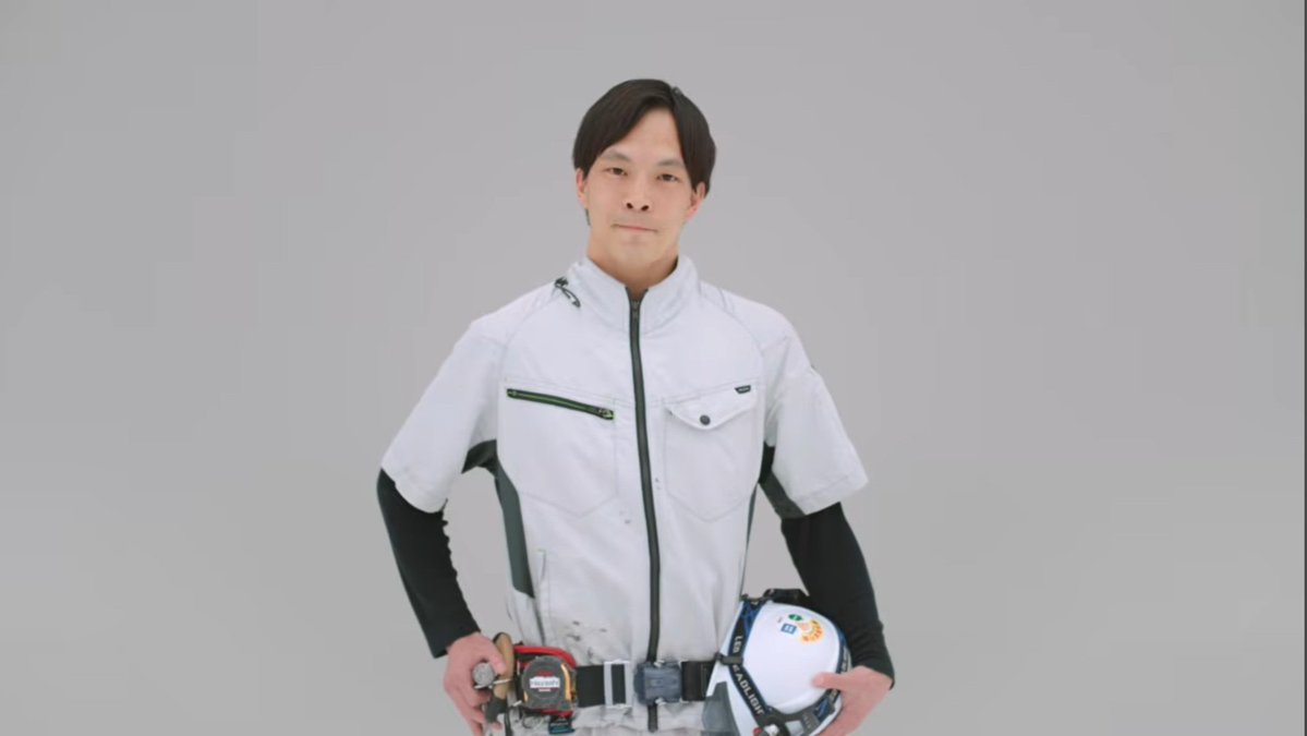 ryoichi_1111's tweet photo. リカバリーウェアのCMに出演させていただきました！
日々頑張る身体を、着るだけで血行促進や疲労回復をサポートする機能性ウェア。す、すごい。。。
今回の撮影を通して、改めて「自分をケアすること」の大切さを感じました。
ぜひCMを見つけたらチェックしてみてください！

#REDリカバリーウェア https://t.co/S4z4aIagOC