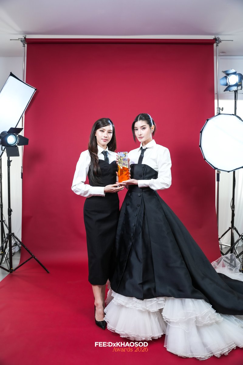 feed_4_future's tweet photo. 🏆Top-Tier GL Series of the Year
.
#FEEDxKHAOSODAwards2026
#Blejie #เมเบิ้ลแป้งจี่
#CLAIREBELL #ClaireBellคลั่งรักนักโทษ https://t.co/jD2iSPTI3d