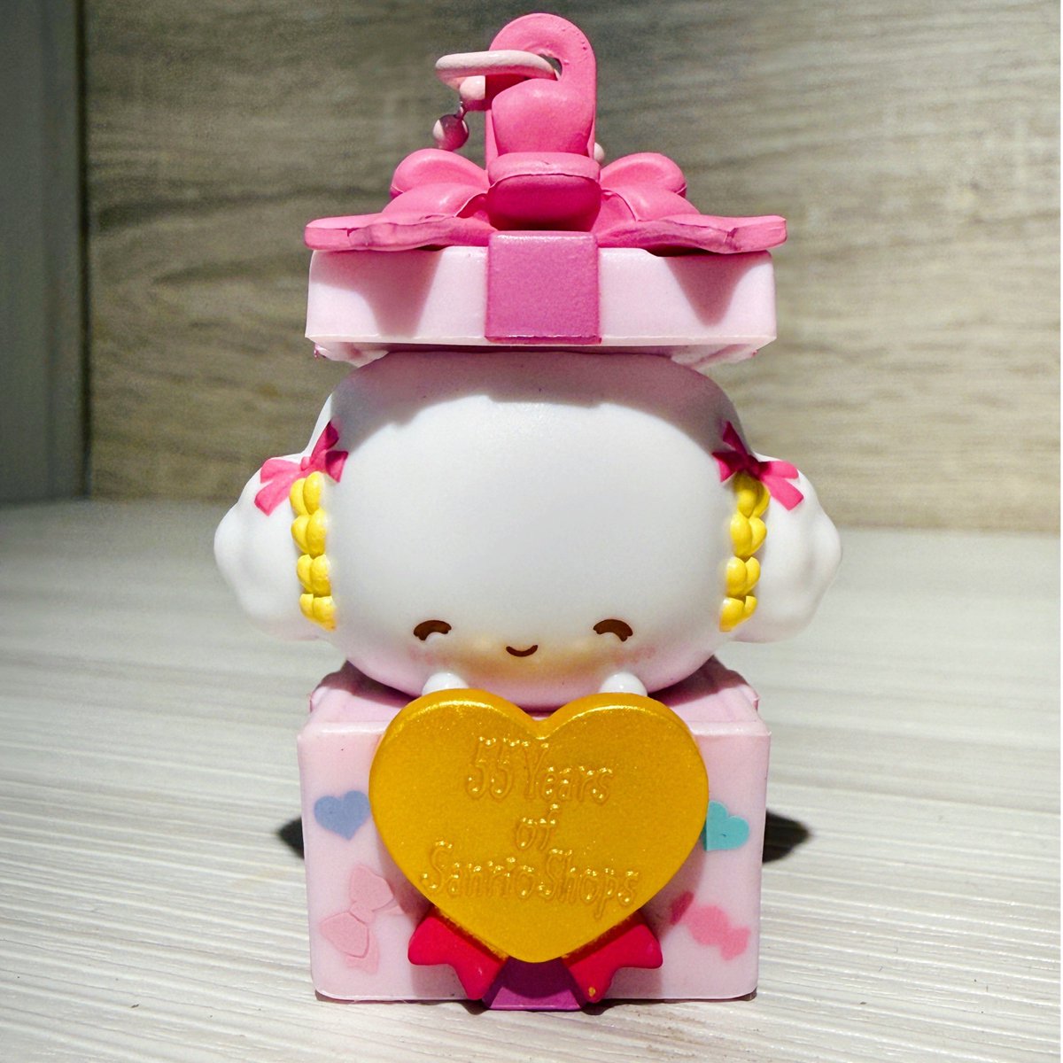shuntwittx's tweet photo. 店舖55週年包裝紙系列的小麥吊飾!超級精緻的~
#sanrio
#cogimyun https://t.co/6MAS3jzkdn