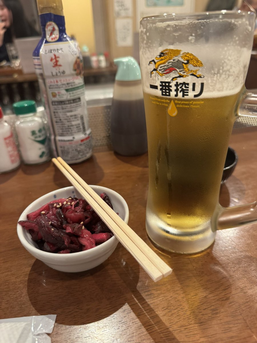 bkhgdy's tweet photo. ここ最近クレーム対応多くて疲れちゃったから今日はビール3杯飲んじゃった🍺 https://t.co/hsAvYLSQHy