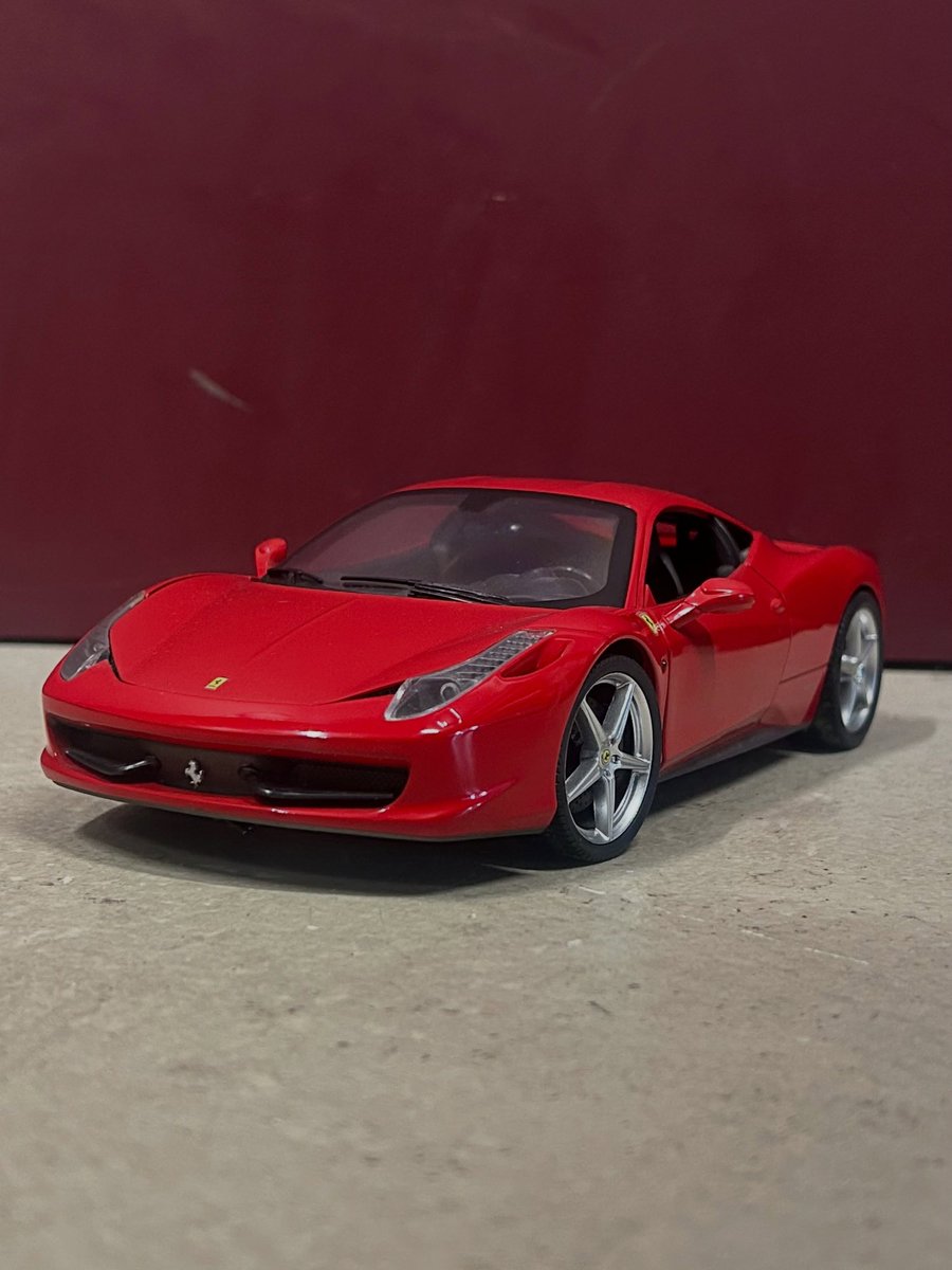 AutosMinisTacot's tweet photo. 🚨Back in stock🚨 

Quelques pépites sont de retour à l’échelle 1/18e dans la rubrique « Seconde main » !
#diecast #tacotdiecast #ferrari https://t.co/DhsDazntZd