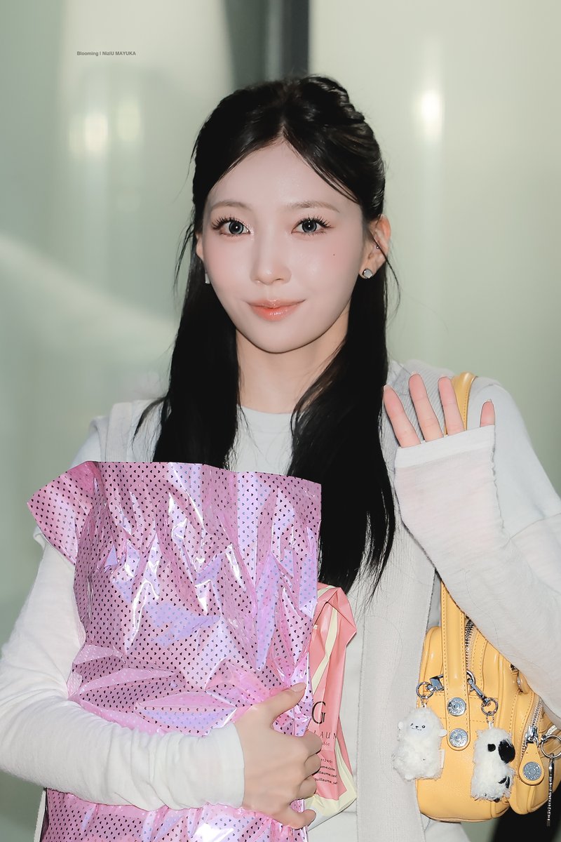 Blooming_myk's tweet photo. 260928 기여워 ㅠㅠㅠㅠ #NiziU #마유카 #マユカ #MAYUKA https://t.co/26y9s5oOc2