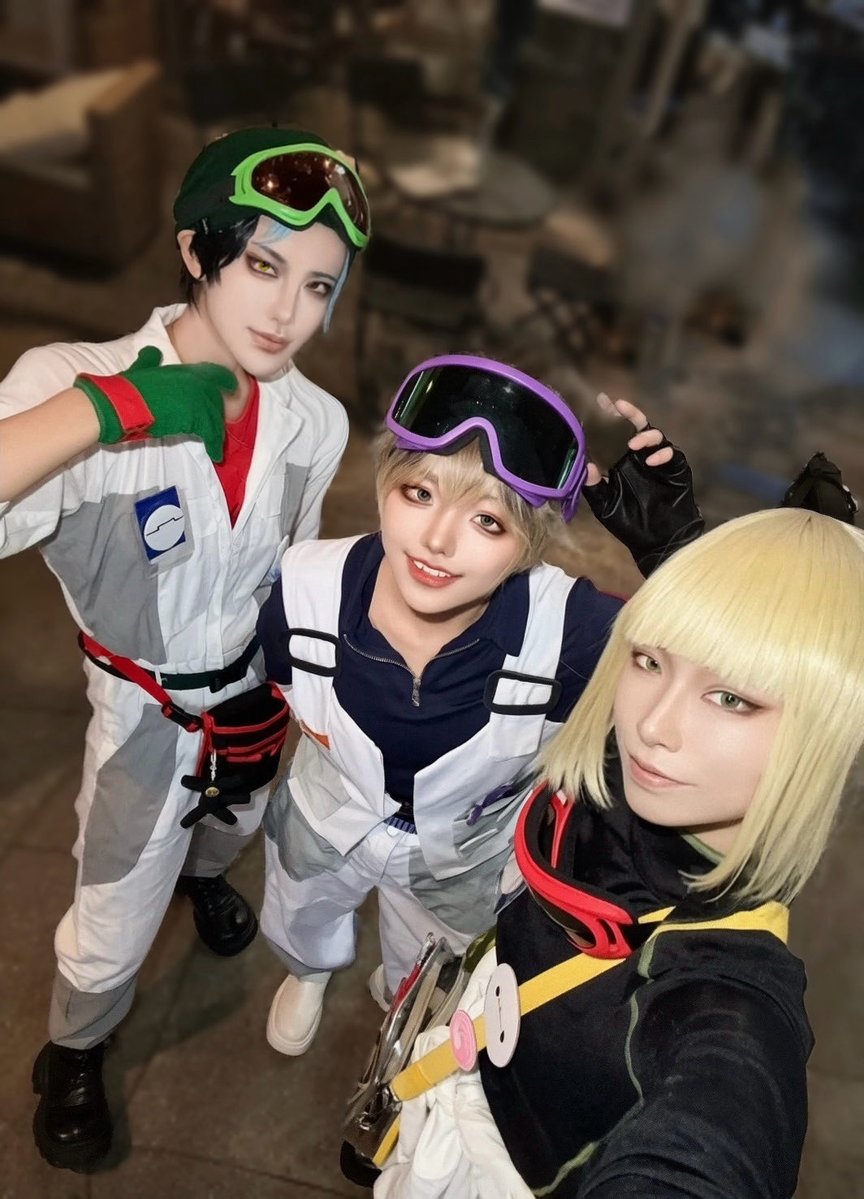 Kotarou_112244's tweet photo. cos.twst  1部装飾品有

衣装作り頑張ったから見てほしい！！( ꕹ )✨️✨️ https://t.co/7TuaPx59DG
