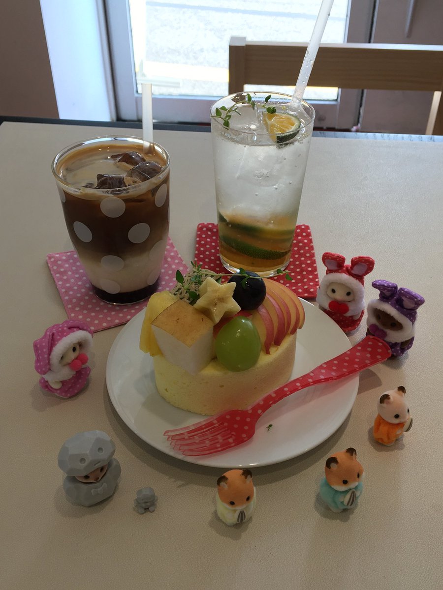 4nwzi_'s tweet photo. 즐거운 데이트 🫰🏻🫂🩷👼🏻
닭날개 진짜 맛집입니다.. 다들 가시길.. https://t.co/rrcnbYhThy