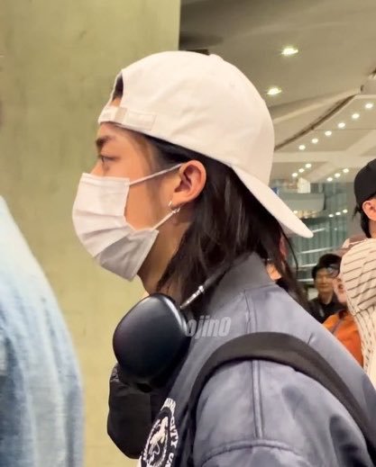 Wibi109699's tweet photo. Welcome back to Korea, Woojin. https://t.co/lVMxzAC0WK