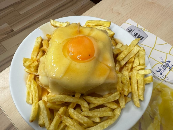 levelsio's tweet photo. The most sold dish is Bitoque

Every meal has fries and rice, imagine having 2 sides of starch/carbs with your protein

The steak is not good, it's thin, overcooked, well done and gray inside

Don't get me started about Francesinha

Pastel da Nata is great yes but it's a snack, it's not food