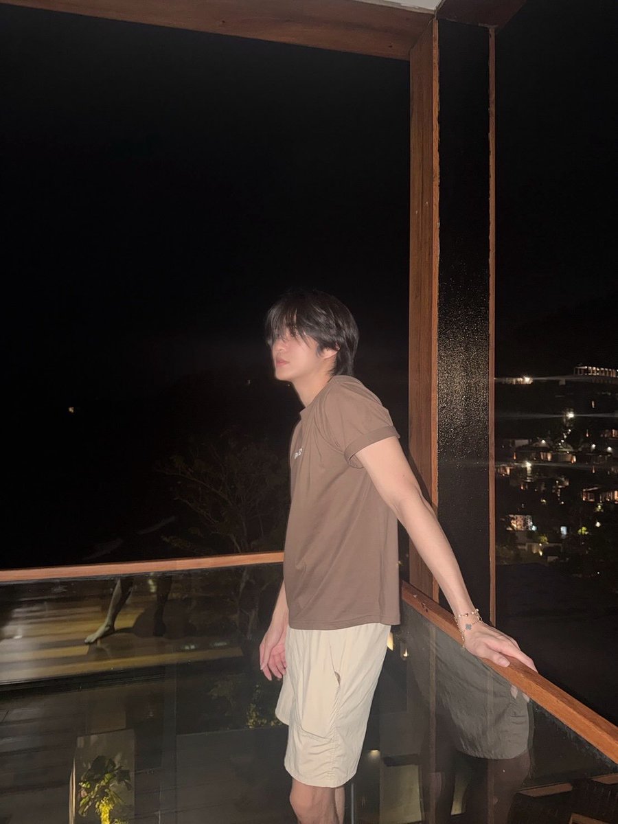 yoon63876's tweet photo. Happy Birthday par P'Boom 

BESEVBOOM 28TH TO INFINITY

  #28thShiningBesevboom https://t.co/5jTSBt25LH