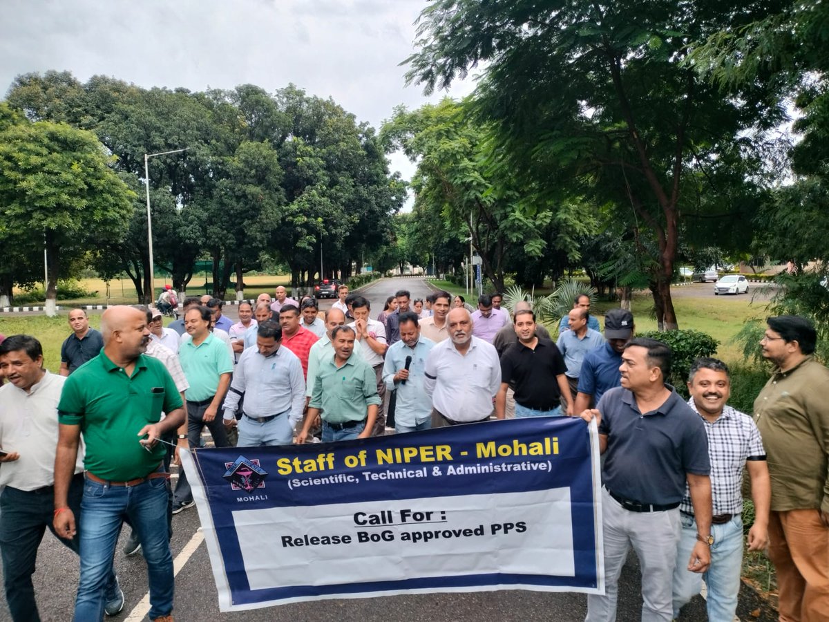 NSWAniper's tweet photo. Day 28: PPS-Personal Promotion Scheme, promotion scheme incumbent to post, kept in abeyance without any alternative policy. Employees have no promotion scheme as on today. The  Institute where non-teaching Staff recruited and retired on same designation  without any promotion. https://t.co/TJjuCBwo0N