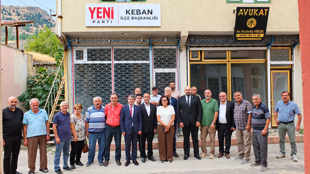 23YeniParti's tweet photo. Yeni Parti Bursa Milletvekilimiz Kayıhan Pala ve Kocaeli Milletvekilimiz Mühip Kanko ile Keban İlçe Başkanlığımızı ziyaret ettik. Ardından esnafımızla ve hemşehrilerimizle bir araya gelip sohbet ettik.
Bizleri içtenlikle karşılayan Keban'lılara teşekkür ediyoruz.
#Keban #Elazığ https://t.co/lN6olhPRfC