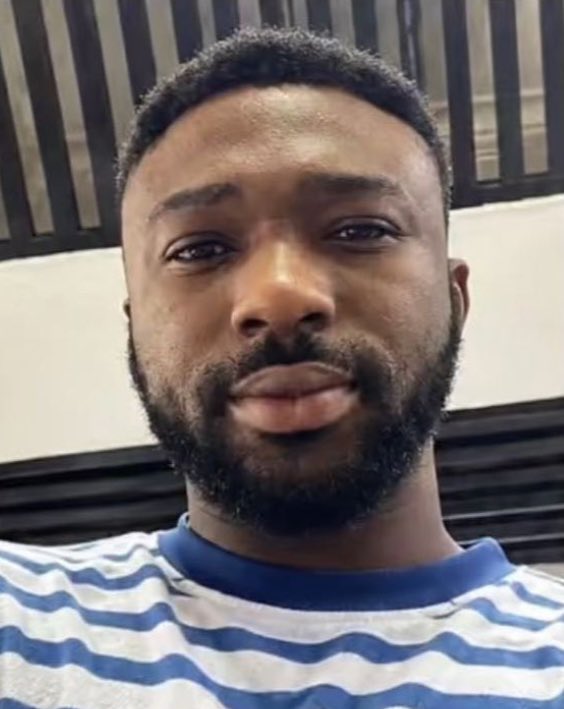 askghmedia's tweet photo. Circle phone dealer Nana Yaw Kyere, popularly known as Terry or Dinero, was lured to the residence of fake soldier Philip Tefe at Teshie Agbleza by Sarah Osei Adams, where he was hit with a metallic object and left in a room to die before his body was conveyed in suspect Josiah Obodai’s father’s Kia Morning, dumped in a bush near the Accra–Tema Motorway and set ablaze, Ghana Police Service has confirmed.

Suspects Philip Dzifa Kofi Tefe, Sarah Osei Adams and Josiah Obodai have been arrested. Obodai is being investigated in connection with the disposal of the body, while his father’s Kia Morning, believed to have been used to convey Terry’s body, has been impounded. Sunday Omeje has also been detained after buying Terry’s iPhone 12 from fake soldier Philip Tefe for GH¢100.