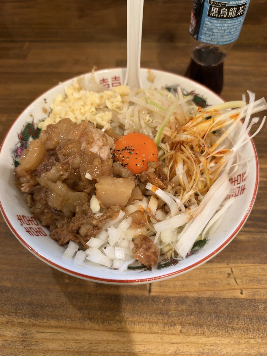 cute_stream0422's tweet photo. iPhone18proにして一番最初に撮った写真は男気ラーメンアカギ。
肉眼より写りがいい https://t.co/9V5XthikPt